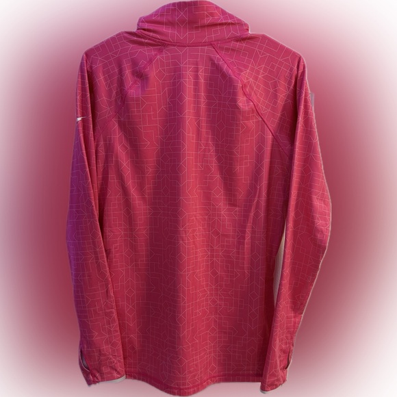 Pink Geometric Pattern Pullover - Picture 3 of 3